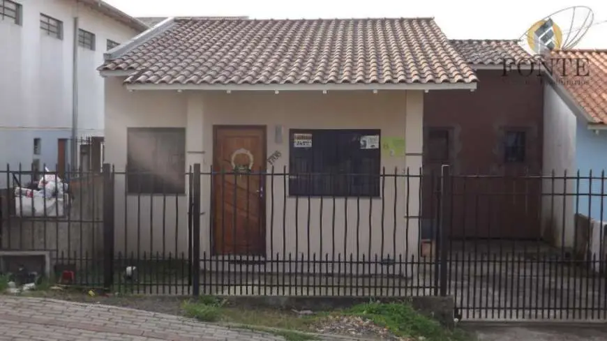 Casa com 2 Quartos à Venda, 68 m² por R$ 170.000 Rua Cristiano Brascher - Santa Helena, Lages - SC
