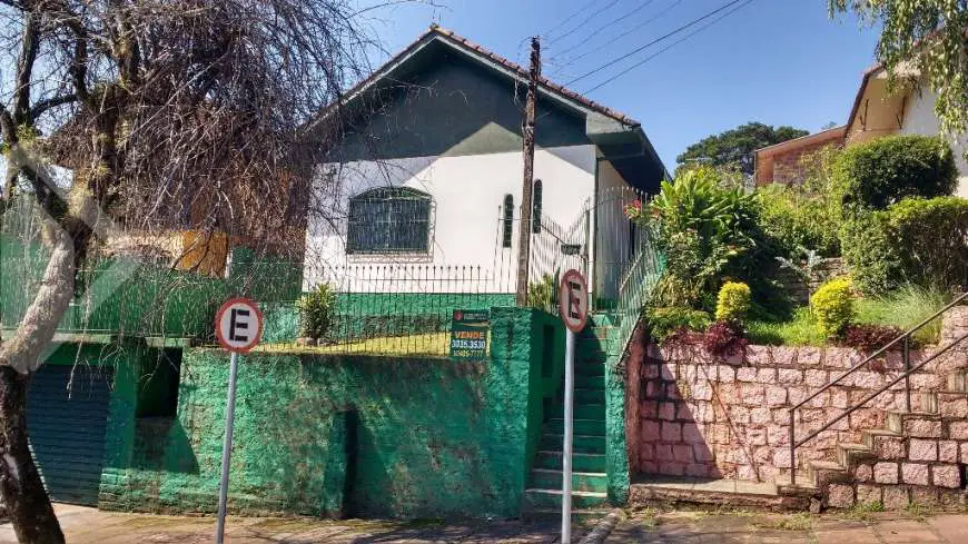 Casa com 2 Quartos à Venda, 120 m² por R$ 310.000 Rua Barão de Rio Branco, 145 - Operário, Novo Hamburgo - RS