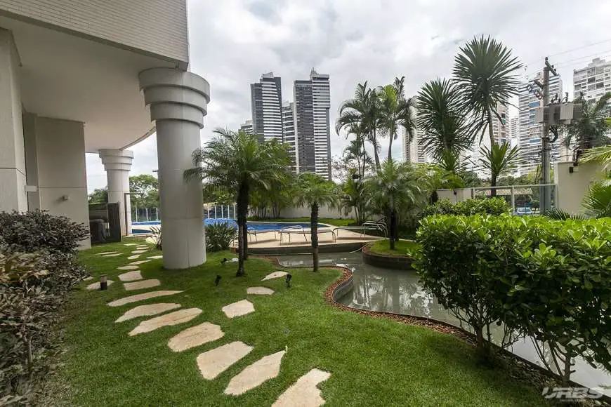 Apartamento com 3 Quartos para Alugar por R$ 4.800/Mês Rua 52 - Jardim Goiás, Goiânia - GO