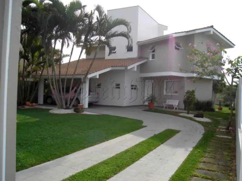 Casa com 4 Quartos para Alugar, 250 m² por R$ 1.600/Dia Daniela, Florianópolis - SC