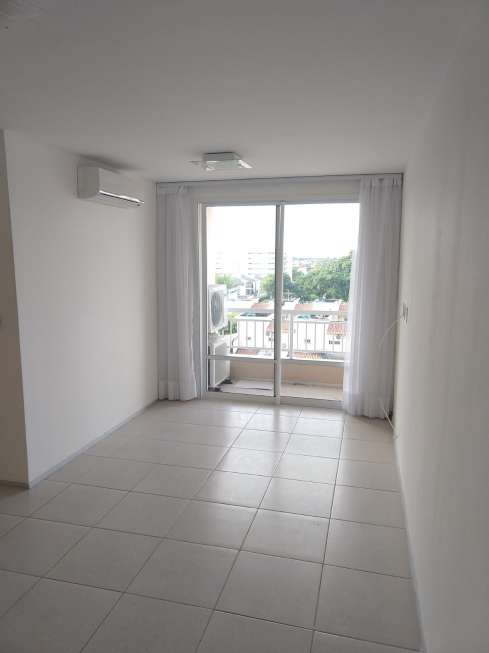 Apartamento com 3 Quartos para Alugar, 65 m² por R$ 1.200/Mês Rua das Carnaúbas, 351 - Passaré, Fortaleza - CE