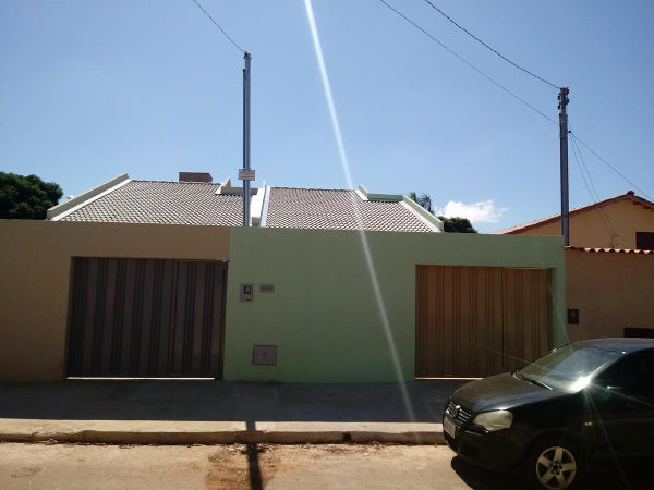 Casa com 2 Quartos à Venda, 80 m² por R$ 135.000 Setor Central, Goiânia - GO