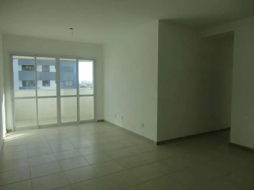Apartamento com 3 Quartos para Alugar, 95 m² por R$ 1.200/Mês Avenida Oceânica, 1891 - Atalaia, Aracaju - SE
