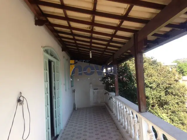 Casa com 3 Quartos à Venda, 375 m² por R$ 260.000 Novo Alvorada, Sabará - MG