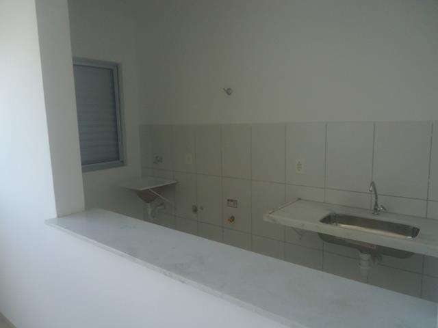 Apartamento com 2 Quartos para Alugar, 48 m² por R$ 700/Mês Rua Antônio Divino, 325 - Mondubim, Fortaleza - CE