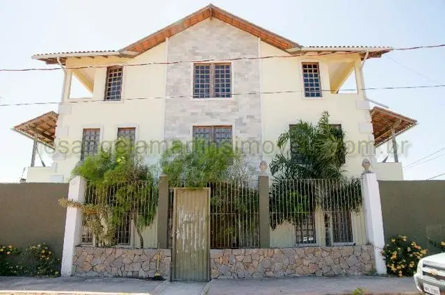 Casa com 5 Quartos à Venda, 500 m² por R$ 750.000 Avenida Zircônio, 160 - Praia dos Recifes, Vila Velha - ES