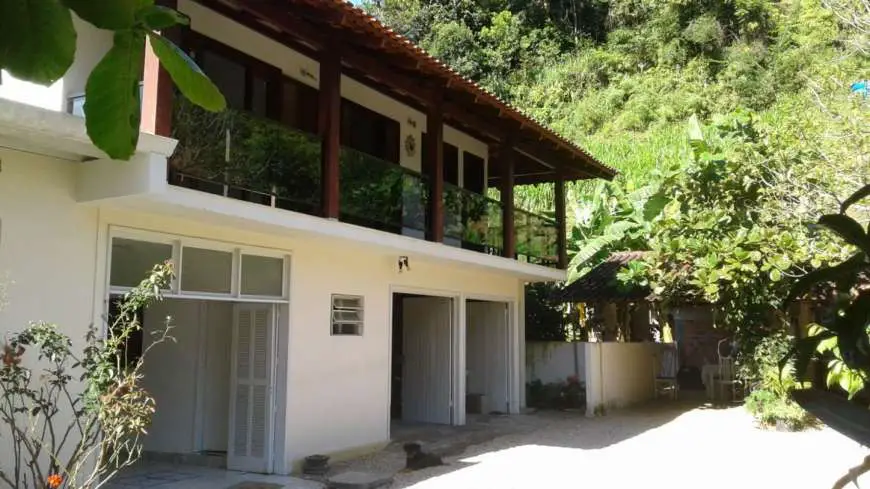Casa com 2 Quartos para Alugar, 100 m² por R$ 1.300/Mês Santa Rita, Brusque - SC