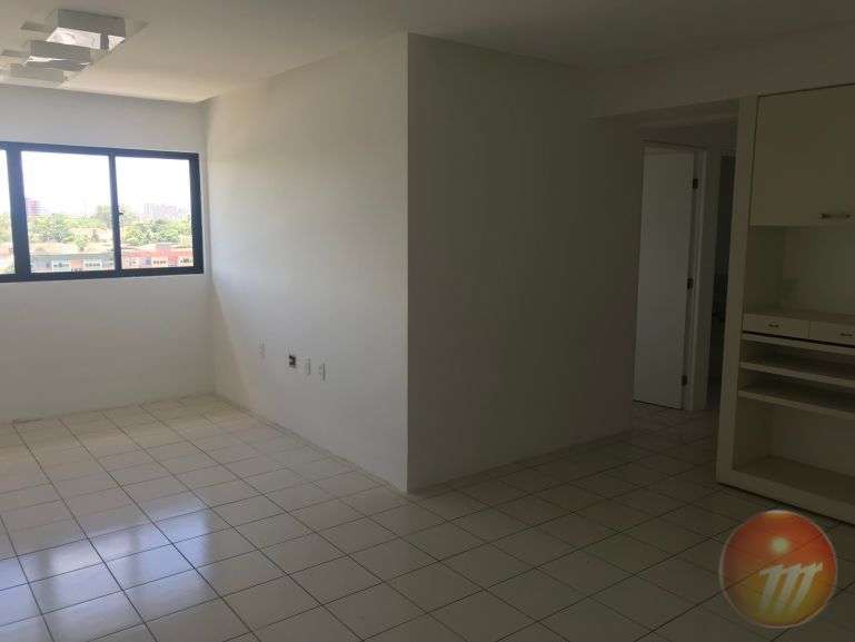 Apartamento com 3 Quartos à Venda, 98 m² por R$ 290.000 Rua Dez de Novembro, 336 - Pitanguinha, Maceió - AL