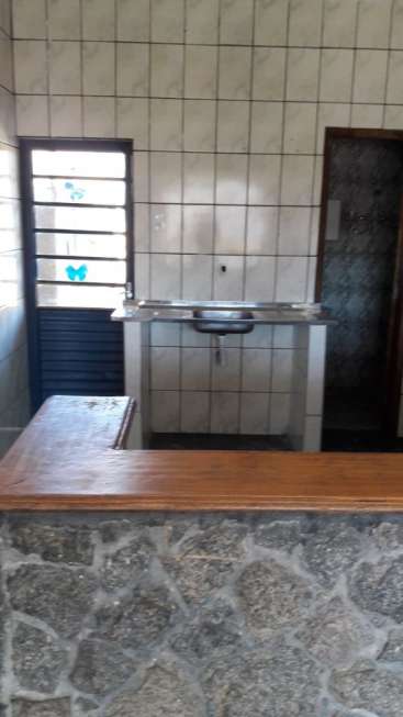 Apartamento com 3 Quartos para Alugar por R$ 1.000/Mês Vila Santa Terezinha, São João Del Rei - MG