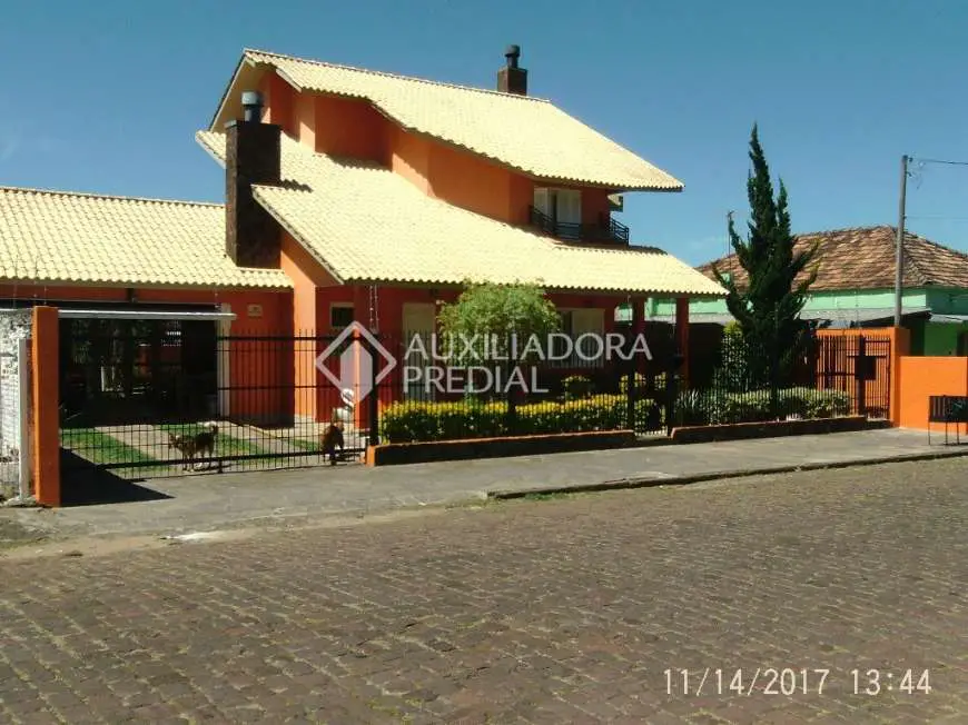 Casa com 5 Quartos à Venda, 200 m² por R$ 2.500.000 Rua Demétrio Ribeiro, 625 - Centro, Alegrete - RS