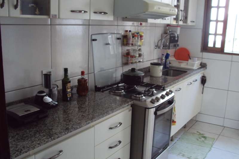 Casa com 3 Quartos à Venda por R$ 750.000 Álvaro Camargos, Belo Horizonte - MG
