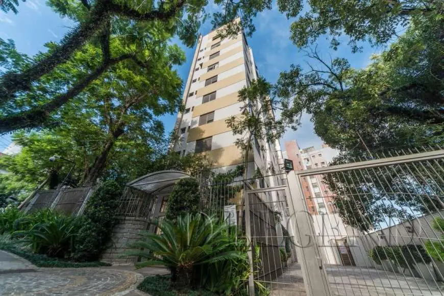 Apartamento com 4 Quartos para Alugar por R$ 7.000/Mês Rua Almirante Abreu, 377 - Rio Branco, Porto Alegre - RS