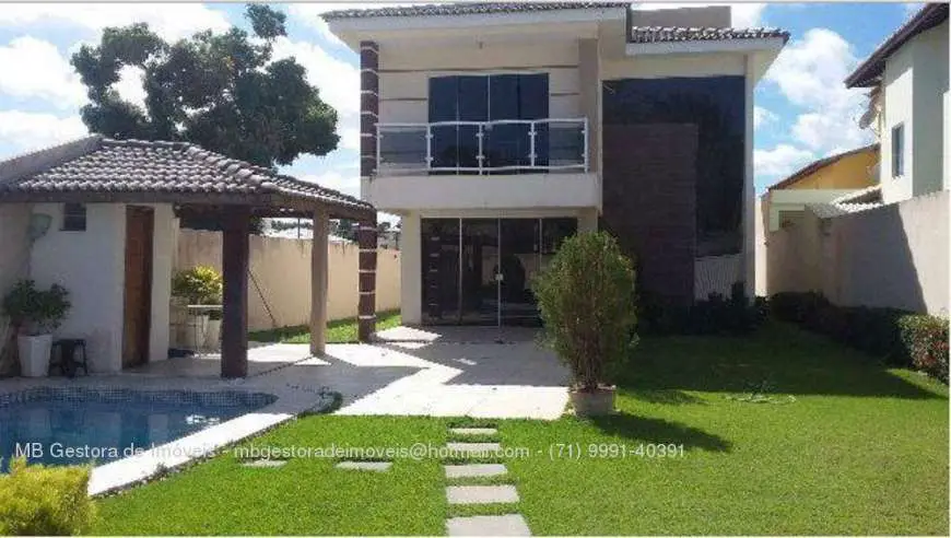 Casa de Condomínio com 4 Quartos para Alugar, 400 m² por R$ 3.000/Mês Estrada do Coco, Lauro de Freitas - BA