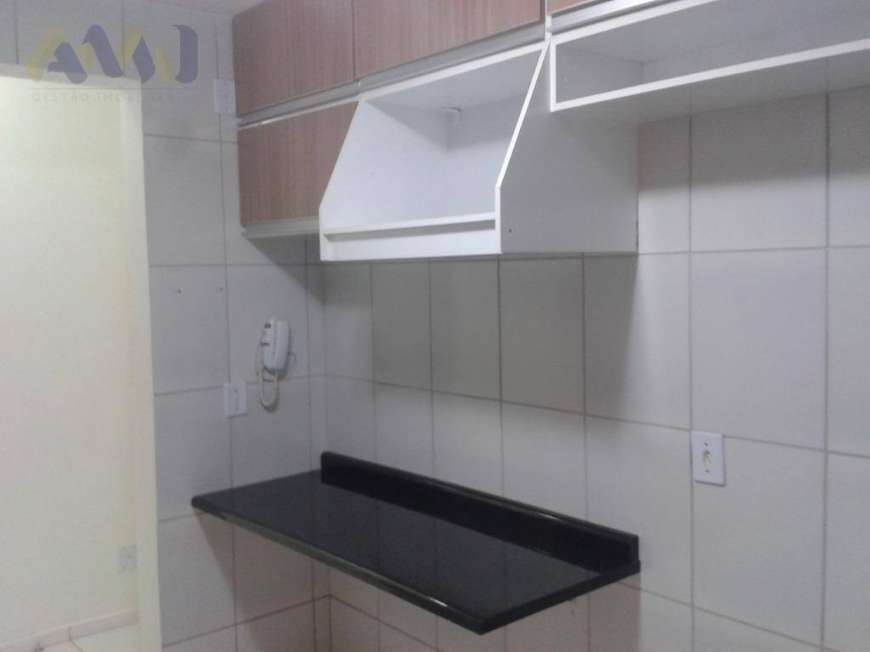 Apartamento com 3 Quartos à Venda, 71 m² por R$ 200.000 Avenida Pedro Paulo de Souza, 2260 - Setor Goiânia 2, Goiânia - GO