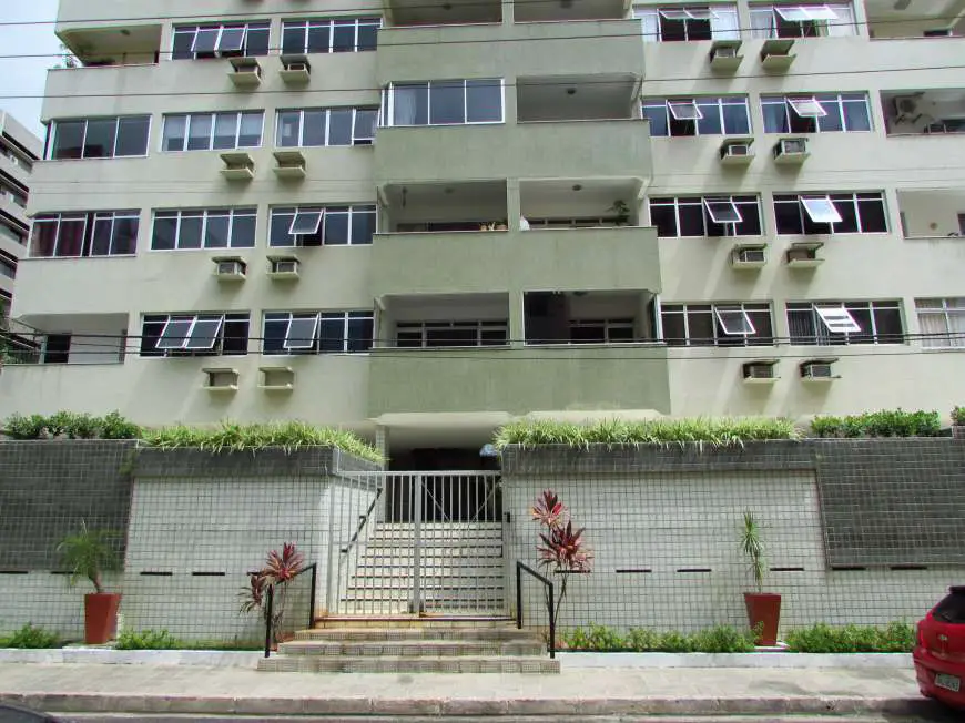 Apartamento com 3 Quartos para Alugar, 130 m² por R$ 1.200/Mês Rua Lourenço Moreira da Silva, 150 - Ponta Verde, Maceió - AL