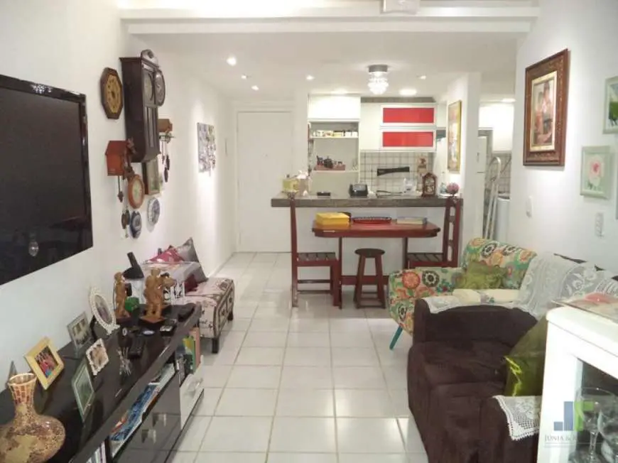 Apartamento com 1 Quarto à Venda, 58 m² por R$ 220.000 Rua Angélica Lucarelli Amaral - Centro, Guarapari - ES