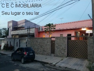 Casa com 3 Quartos à Venda, 300 m² por R$ 400.000 Flores, Manaus - AM