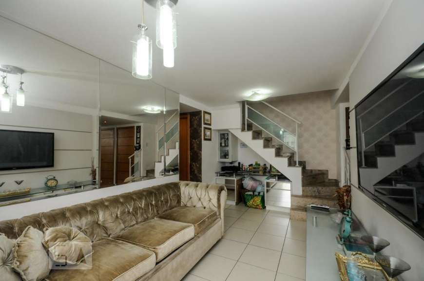 Apartamento com 4 Quartos para Alugar, 175 m² por R$ 3.500/Mês Avenida Jaime Poggi, 99 - Jacarepaguá, Rio de Janeiro - RJ