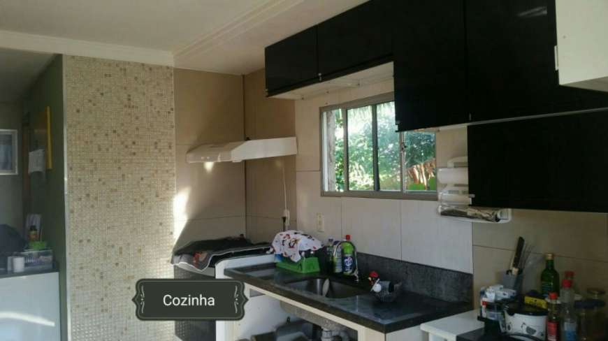 Casa com 3 Quartos à Venda, 380 m² por R$ 300.000 Jardim Guaranhuns, Vila Velha - ES