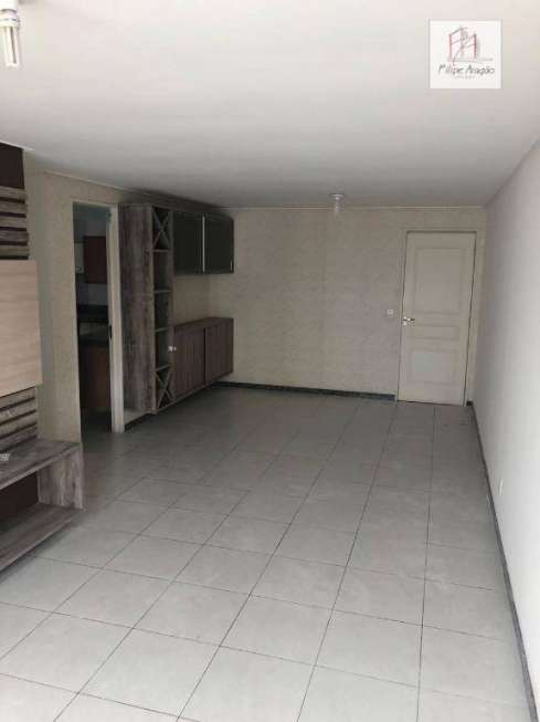 Apartamento com 3 Quartos para Alugar, 102 m² por R$ 1.200/Mês Rua Eduardo de Oliveira Lobo - Catole, Campina Grande - PB