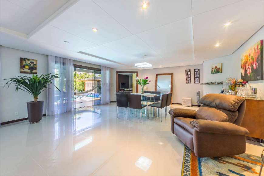 Casa com 5 Quartos à Venda, 367 m² por R$ 2.350.000 Lago Norte, Brasília - DF