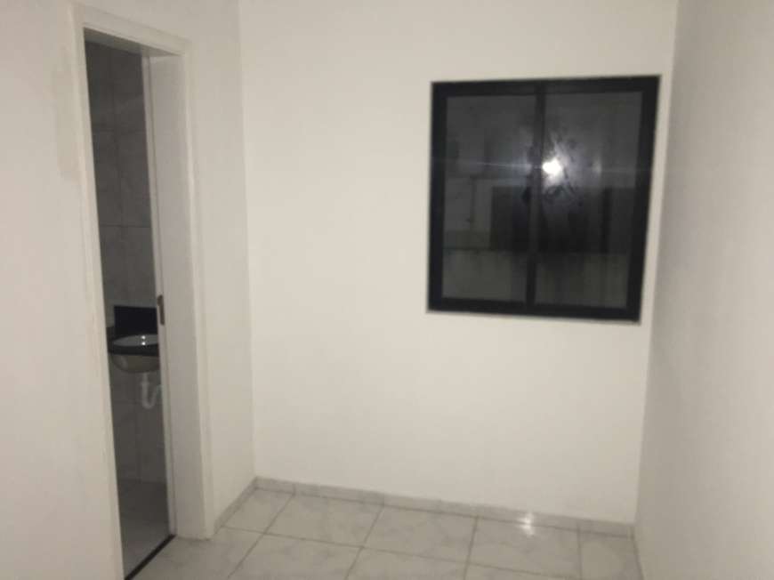 Apartamento com 3 Quartos à Venda, 70 m² por R$ 249.000 Rua da Saudade, 1 - Lagoa Nova, Natal - RN