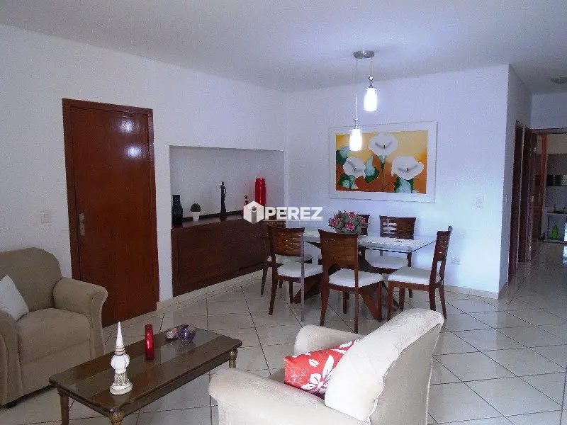 Casa com 2 Quartos à Venda, 221 m² por R$ 540.000 Rua Hibiscos, 242 - Chácara Cachoeira, Campo Grande - MS