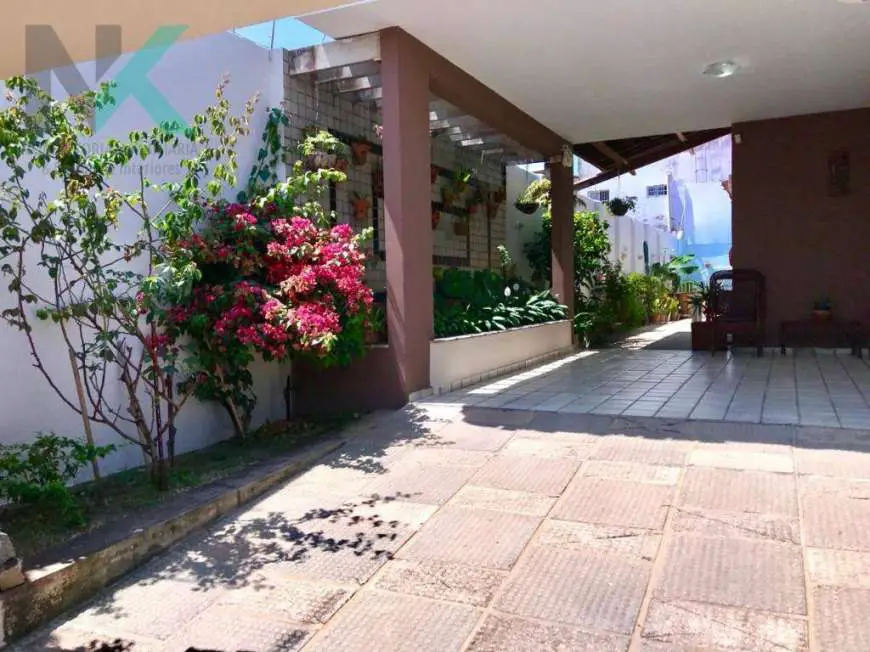 Casa de Condomínio com 3 Quartos à Venda, 180 m² por R$ 460.000 Rua Nabor Albuquerque - Gruta de Lourdes, Maceió - AL