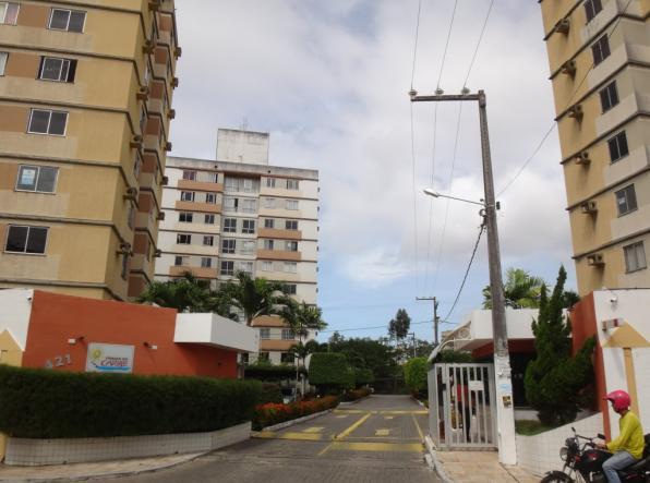 Apartamento com 3 Quartos para Alugar, 74 m² por R$ 850/Mês Rua Armando Barros, 421 - Luzia, Aracaju - SE