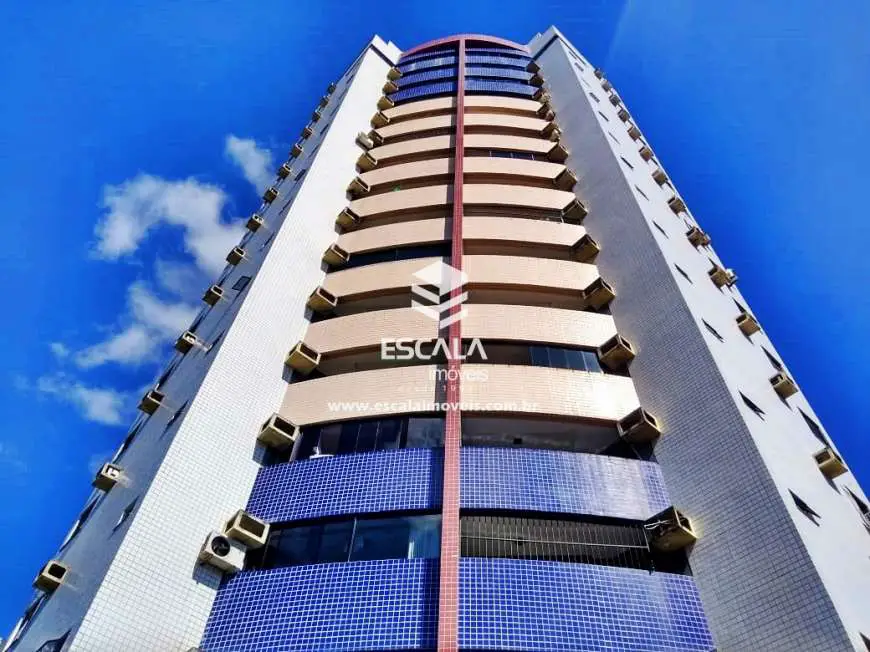 Apartamento com 4 Quartos à Venda, 94 m² por R$ 390.000 Rua Campo Amor Rocha, 71 - Fátima, Fortaleza - CE
