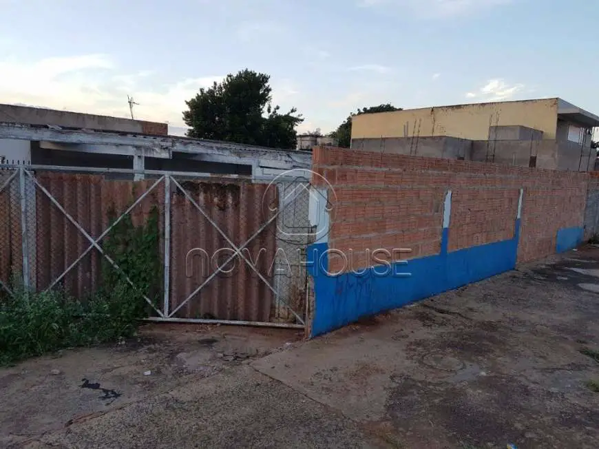 Lote/Terreno à Venda por R$ 200.000 Vila Piratininga, Campo Grande - MS
