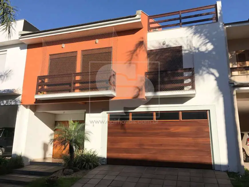 Casa de Condomínio com 3 Quartos para Alugar, 270 m² por R$ 6.600/Mês Avenida Ecoville - Sarandi, Porto Alegre - RS