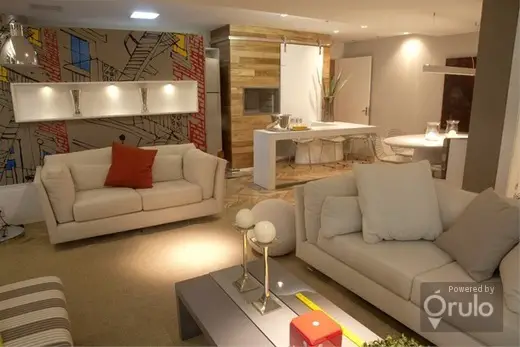 Apartamento com 2 Quartos à Venda, 64 m² por R$ 349.950 Rua Voluntários da Pátria, 3043 - Floresta, Porto Alegre - RS
