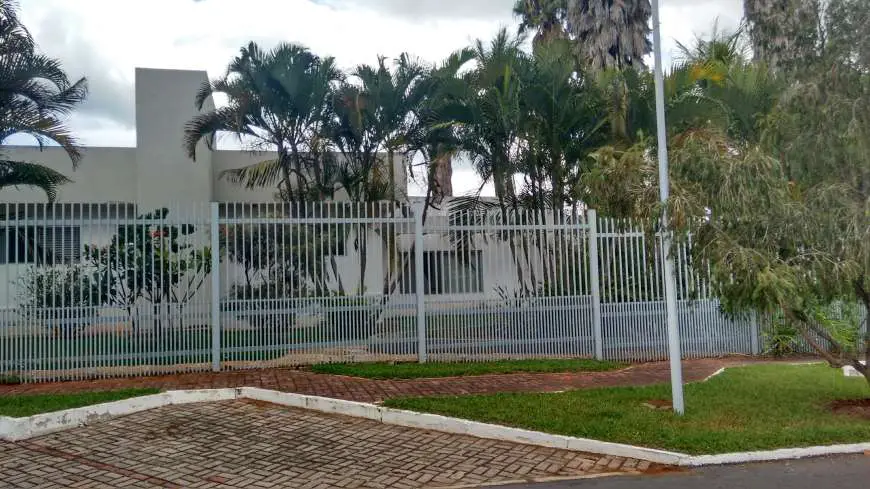 Casa de Condomínio com 5 Quartos à Venda, 720 m² por R$ 2.100.000 Park Way , Brasília - DF