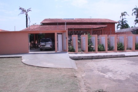 Casa com 3 Quartos à Venda, 300 m² por R$ 260.000 Rua - Três Marias, Porto Velho - RO