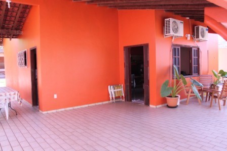 Casa com 3 Quartos à Venda, 300 m² por R$ 260.000 Rua - Três Marias, Porto Velho - RO