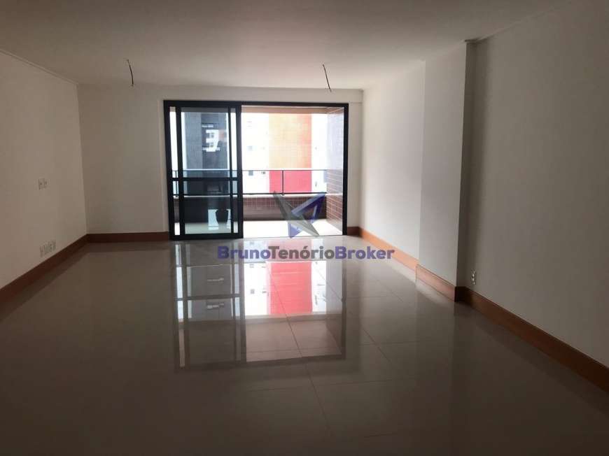 Apartamento com 3 Quartos à Venda, 144 m² por R$ 850.000 Rua Gaspar Ferrari - Ponta Verde, Maceió - AL