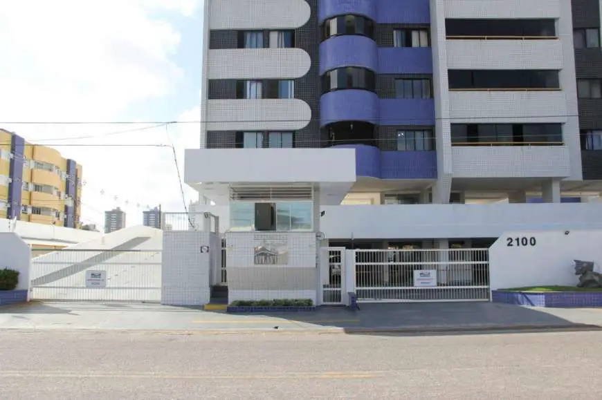 Apartamento à venda com 2 quartos, Avenida Praia de Genipabú, 2100 - Ponta  Negra, Natal - RN 