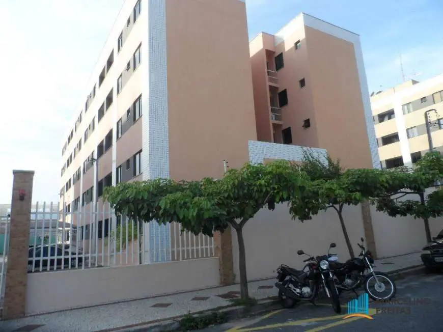Apartamento com 3 Quartos à Venda, 67 m² por R$ 240.000 Rua Irapuã - Barra do Ceará, Fortaleza - CE