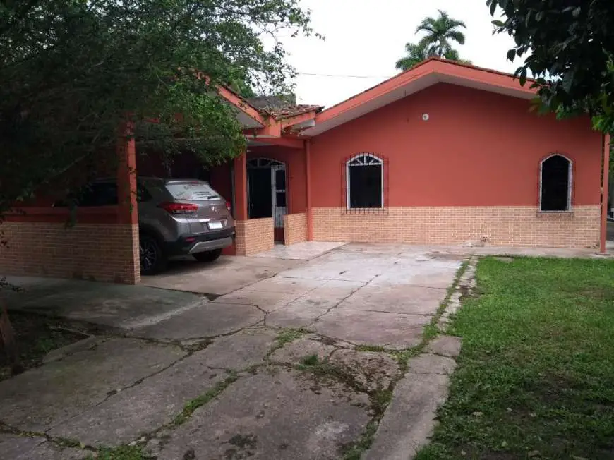 Casa com 3 Quartos à Venda, 130 m² por R$ 220.000 Passagem Oscarina D'arc - Mangueirão, Belém - PA