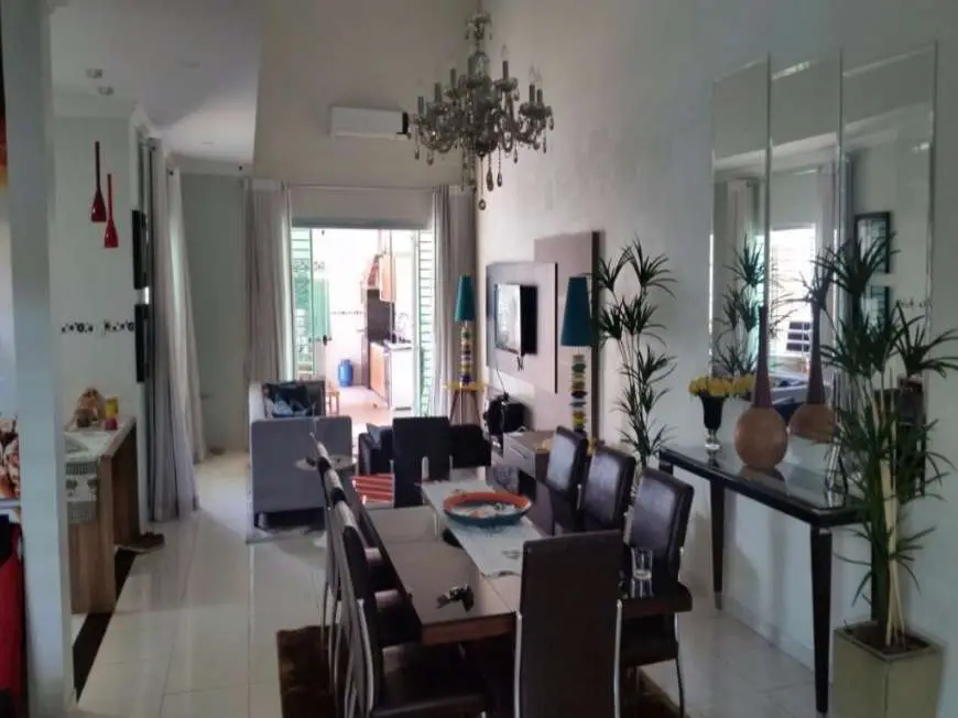 Casa com 3 Quartos à Venda, 190 m² por R$ 430.000 Cidade Nova, Manaus - AM