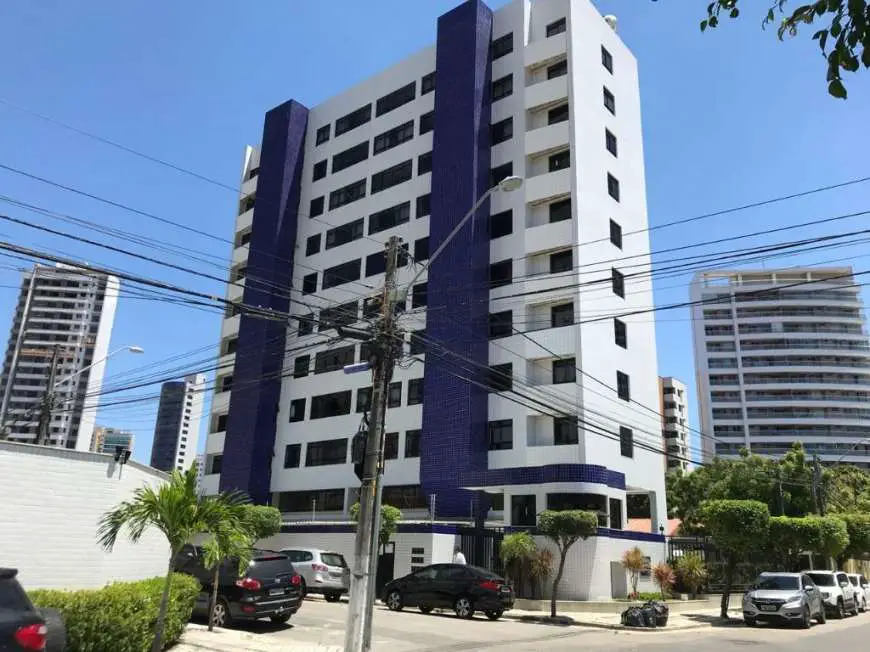 Apartamento com 3 Quartos para Alugar, 150 m² por R$ 1.300/Mês Rua Justino Café Neto - Guararapes, Fortaleza - CE
