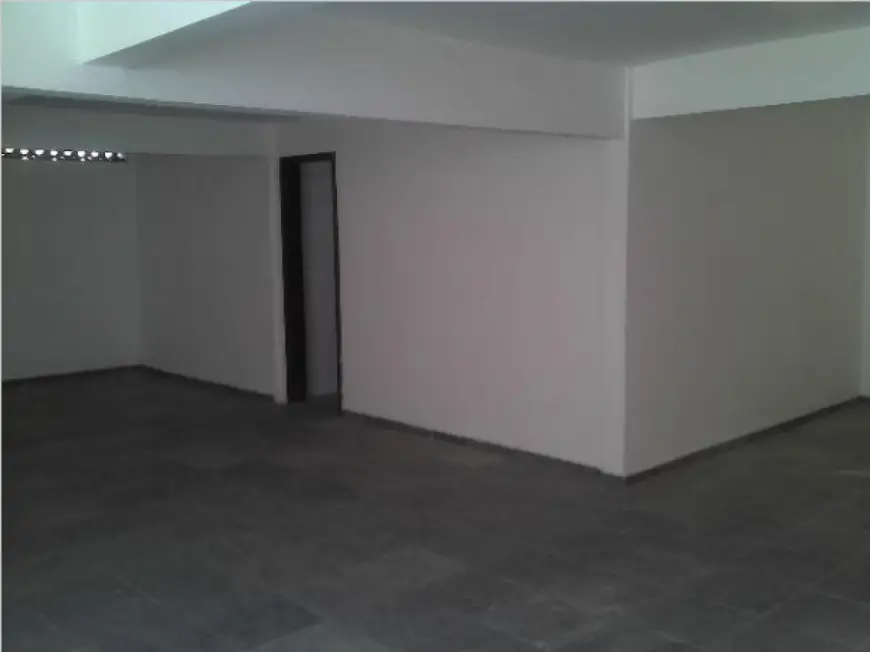 Casa com 1 Quarto para Alugar, 622 m² por R$ 10.500/Mês Rua Mapendi, 63 - Taquara, Rio de Janeiro - RJ