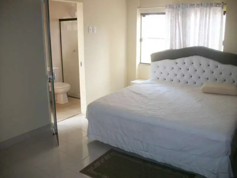 Apartamento com 2 Quartos para Alugar por R$ 400/Dia Centro, Balneário Camboriú - SC