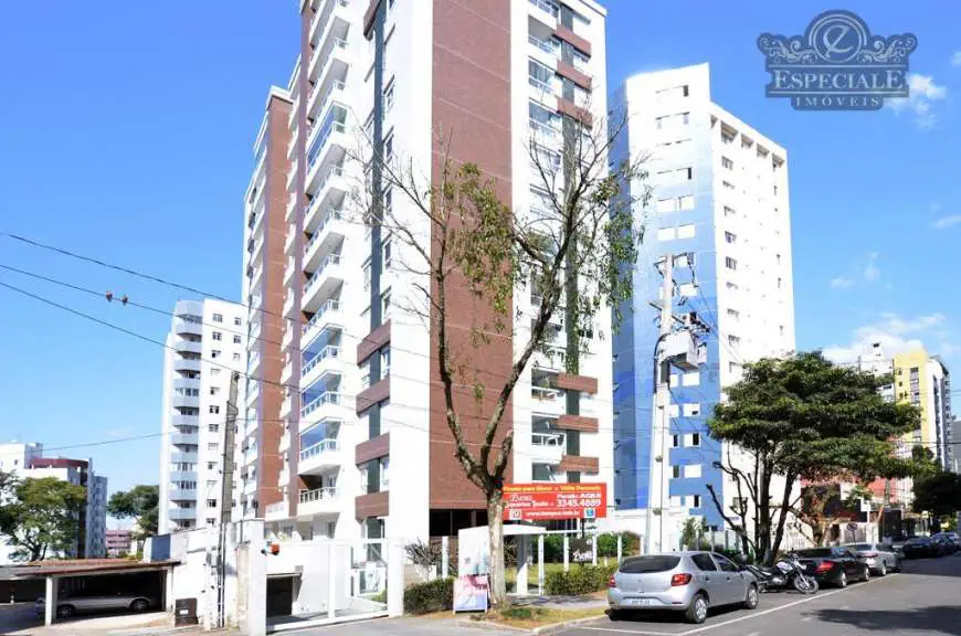 Apartamento com 3 Quartos para Alugar, 98 m² por R$ 2.800/Mês Água Verde, Curitiba - PR