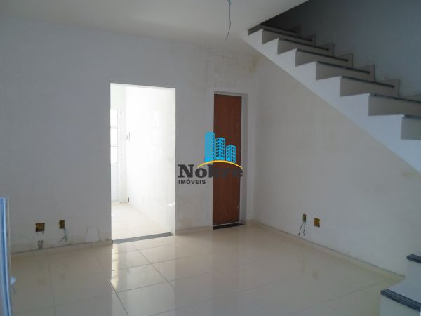Casa com 2 Quartos à Venda, 64 m² por R$ 159.000 Rua H, 235 - São Pedro, Ibirite - MG