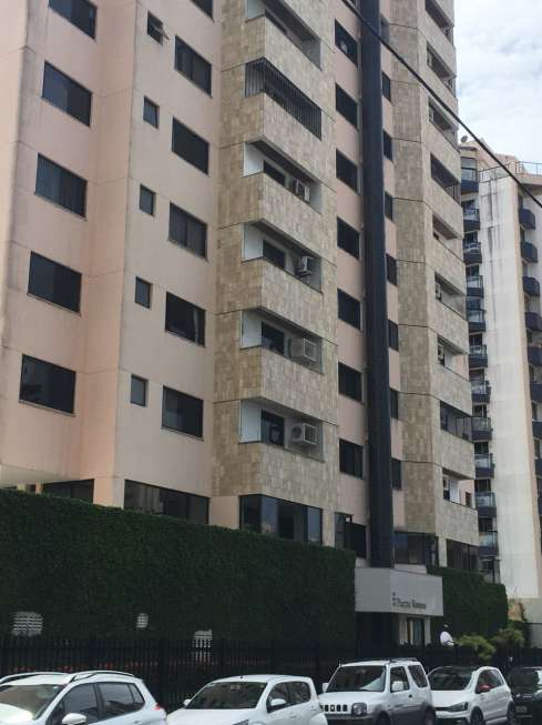 Apartamento com 4 Quartos para Alugar por R$ 1.000/Mês Treze de Julho, Aracaju - SE