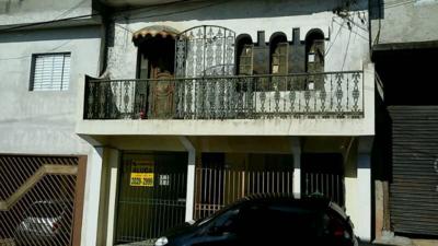 Casa com 1 Quarto para Alugar por R$ 550/Mês Rua Isabel Garcia Marques - Jardim Colorado, São Paulo - SP