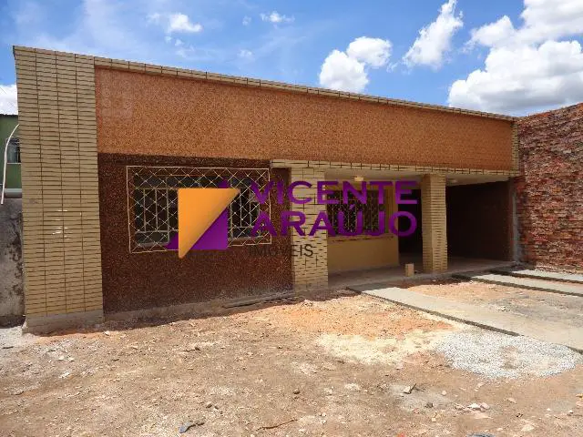 Casa com 3 Quartos para Alugar por R$ 2.000/Mês Angola, Betim - MG