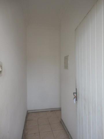 Apartamento com 2 Quartos para Alugar, 90 m² por R$ 700/Mês Rua Doutor Carlos Gross - Praça Seca, Rio de Janeiro - RJ